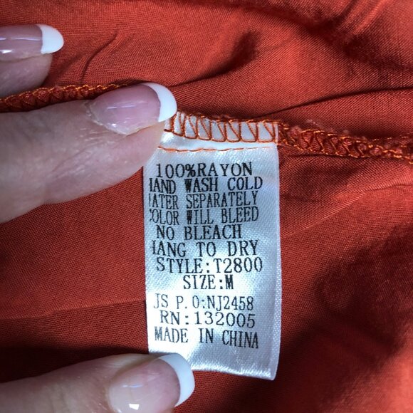 Entro Top Womens Size Medium Short Sleeve Orange White Embroidered Cutout Back - Picture 6 of 7